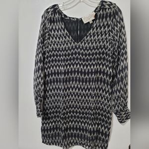 Rory Beca Black Tan Chevron Silk V-neck Long Sleeve Mini Shift Dress Size XS